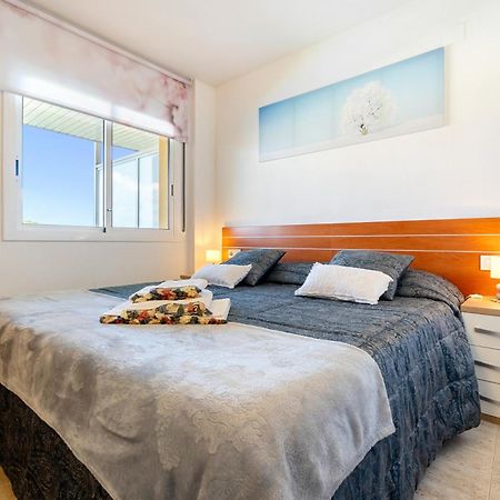Apartamento Martin Y Rose En Салоу Екстериор снимка