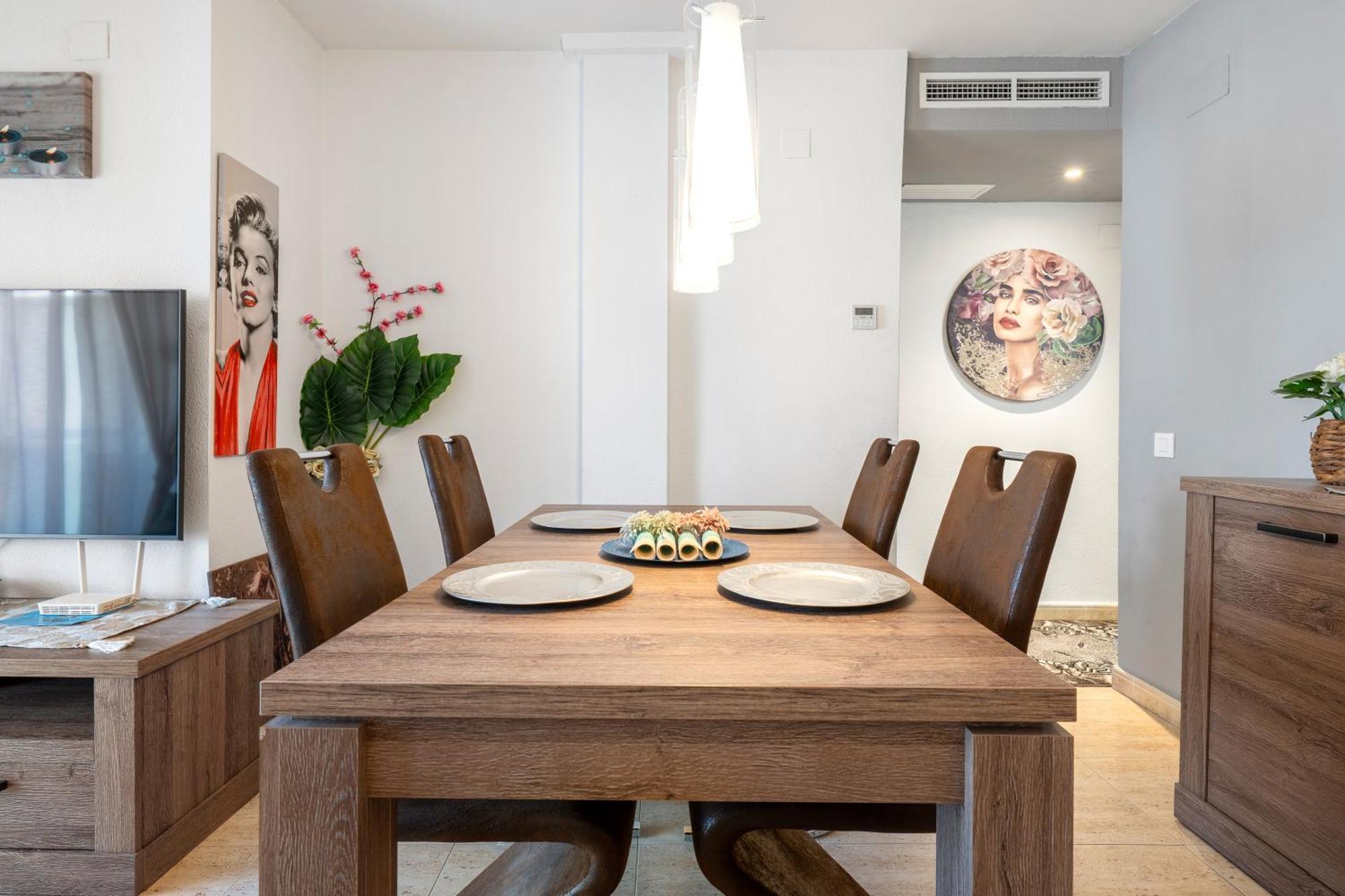 Apartamento Martin Y Rose En Салоу Екстериор снимка