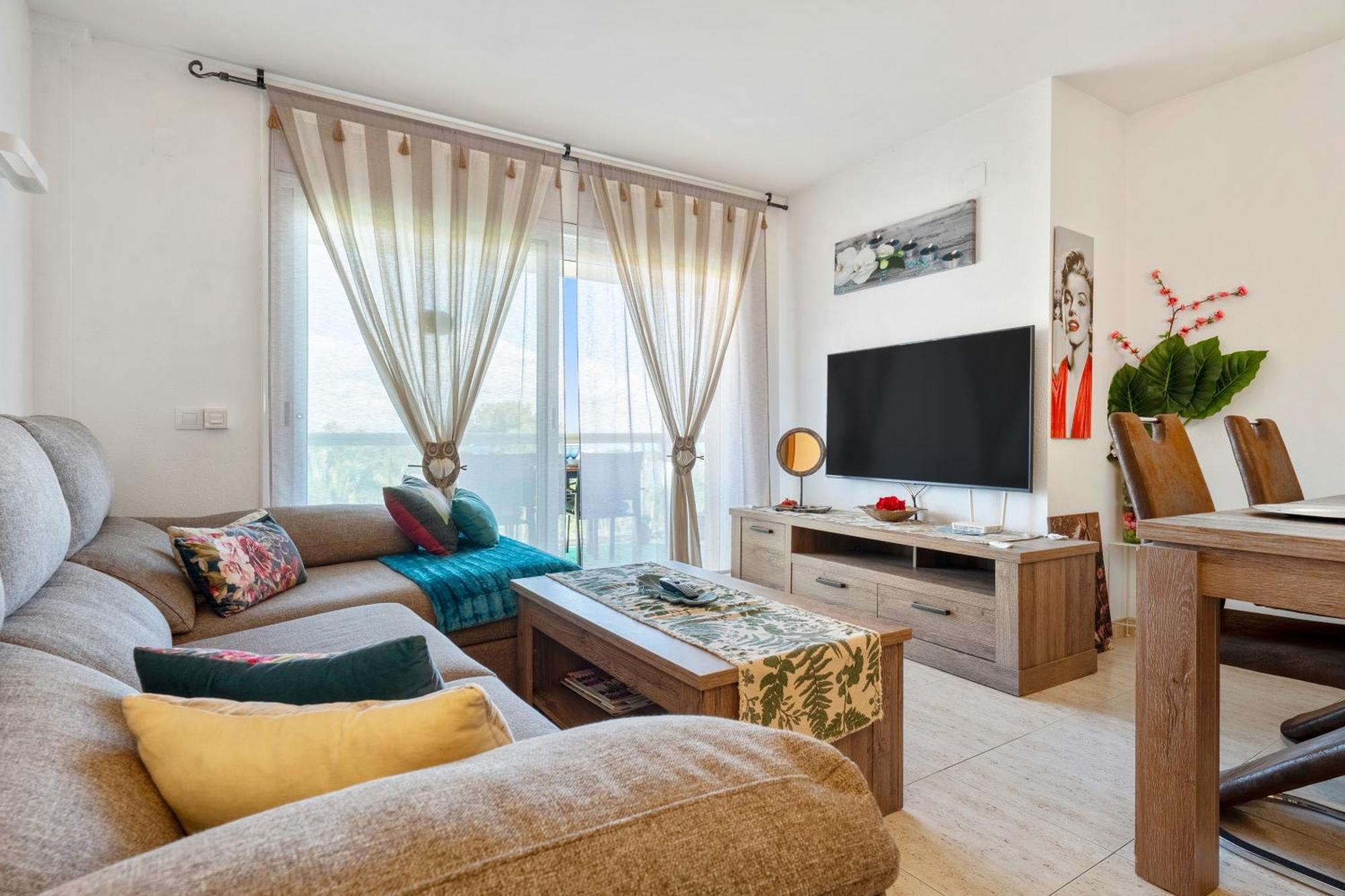 Apartamento Martin Y Rose En Салоу Екстериор снимка